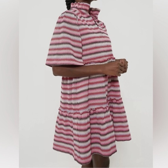 Tuckernuck Dresses & Skirts - Tuckernuck Zigzag Knit Stripe Crawford Dress